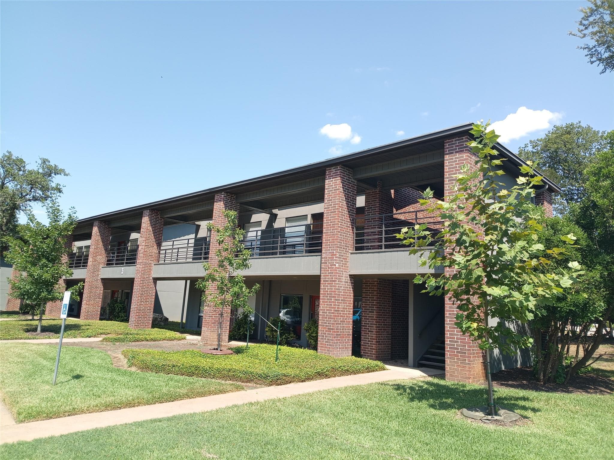 3355 Bee Caves #307 Rd #307