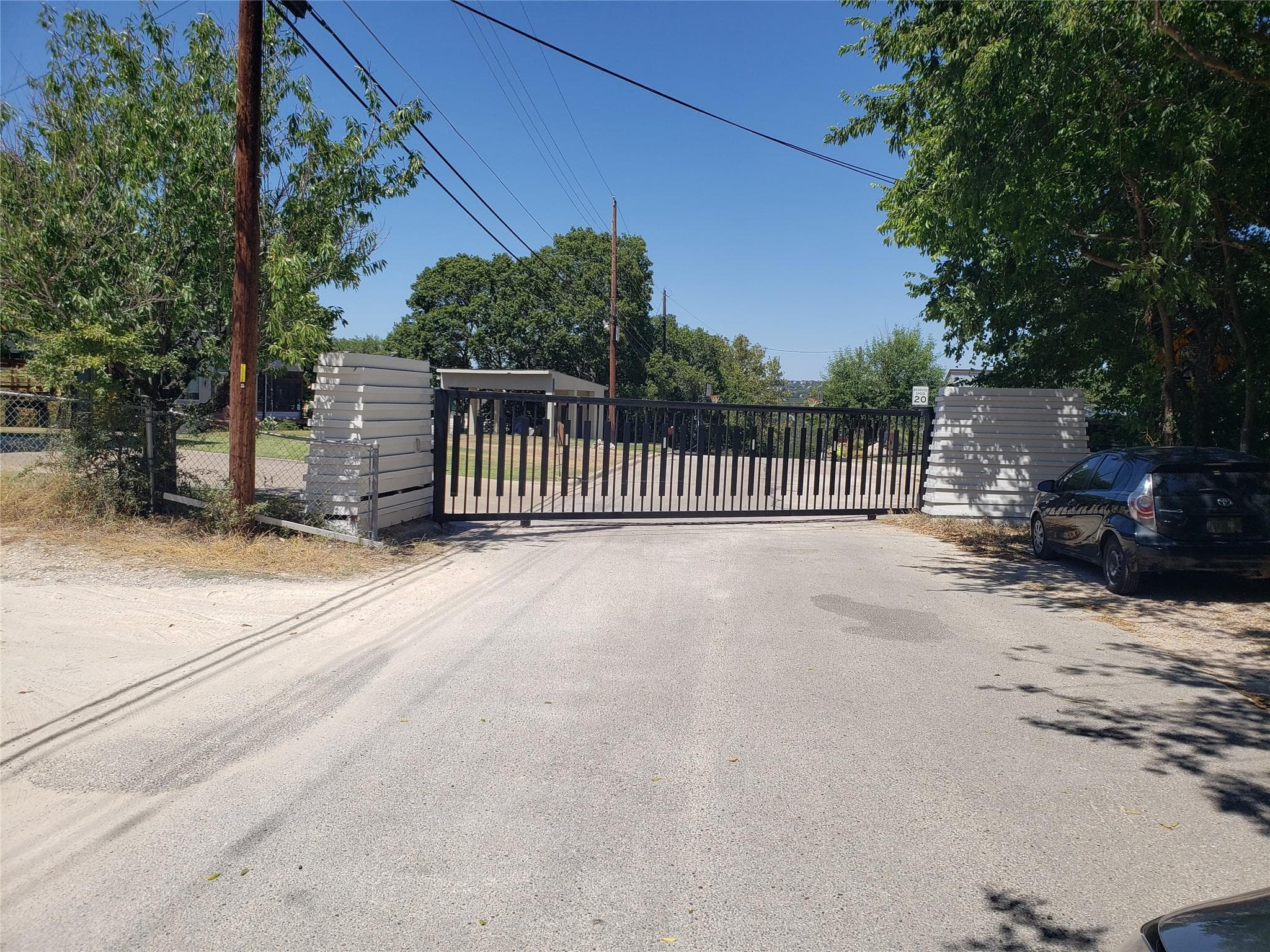 1803 Lipan Trl
