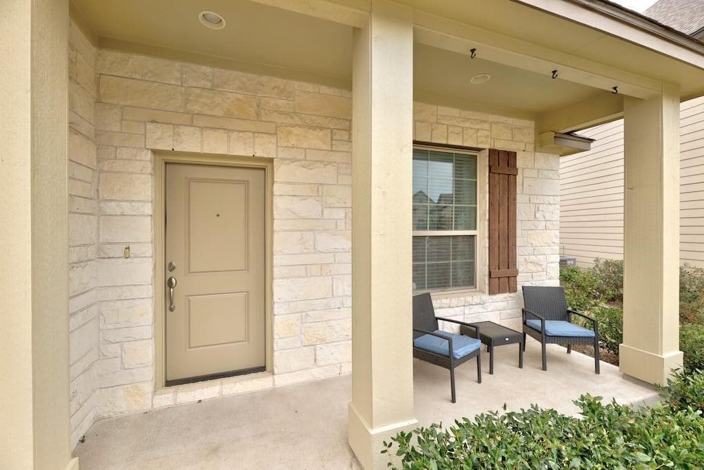 13501 Metric Blvd #3