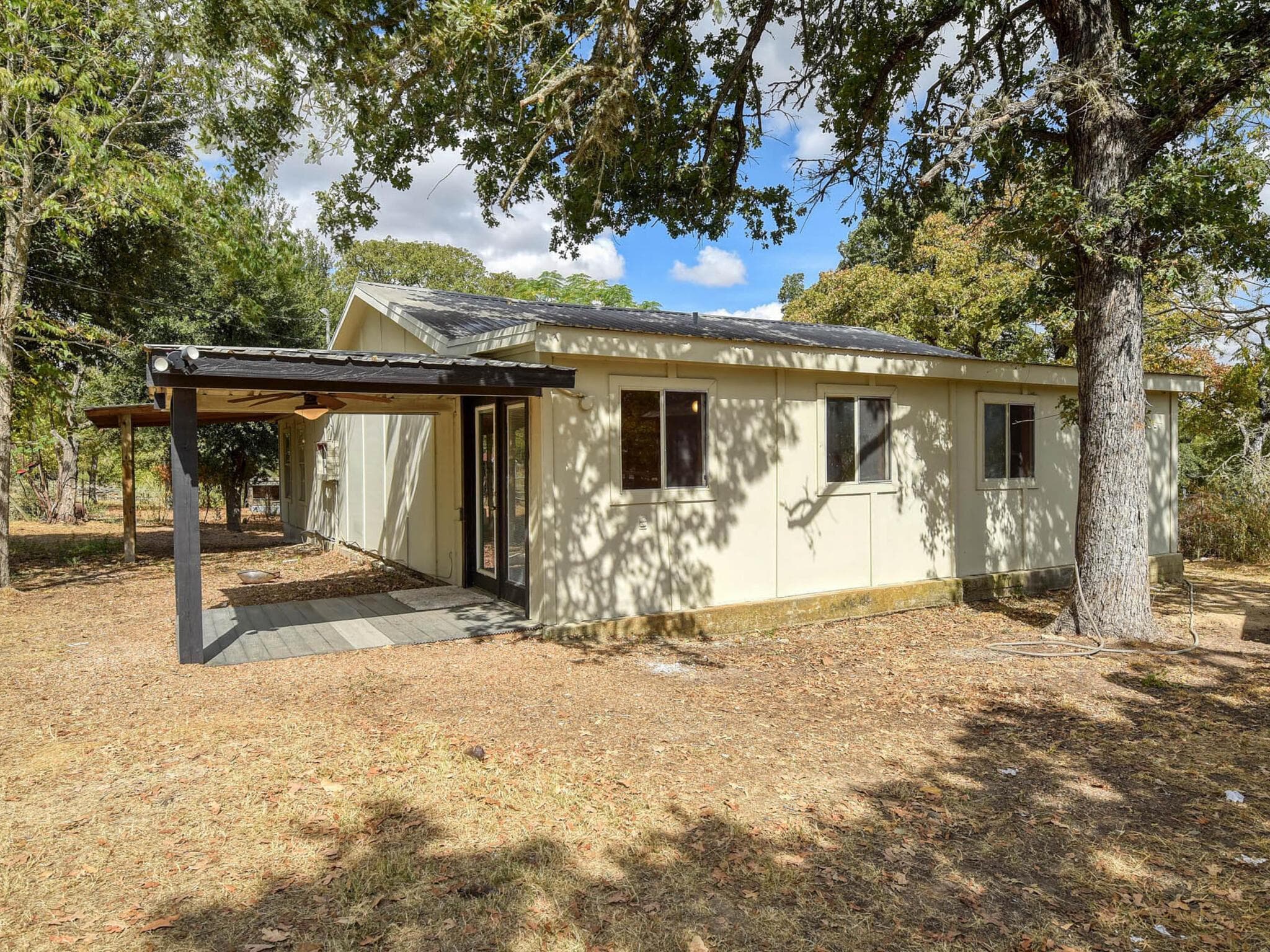176 Lacy Dr