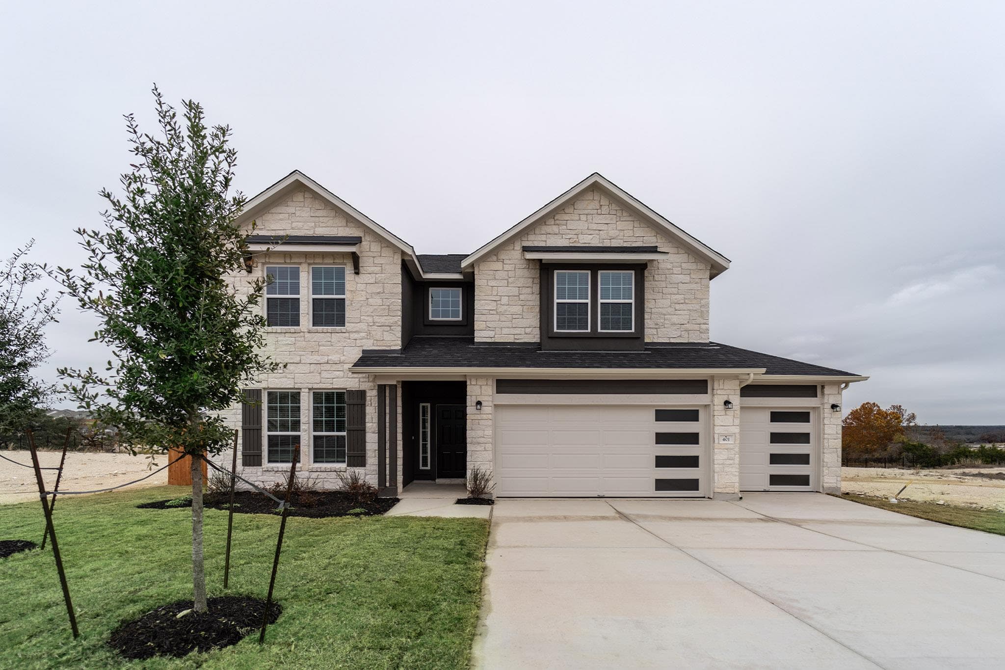 401 Joy Ln