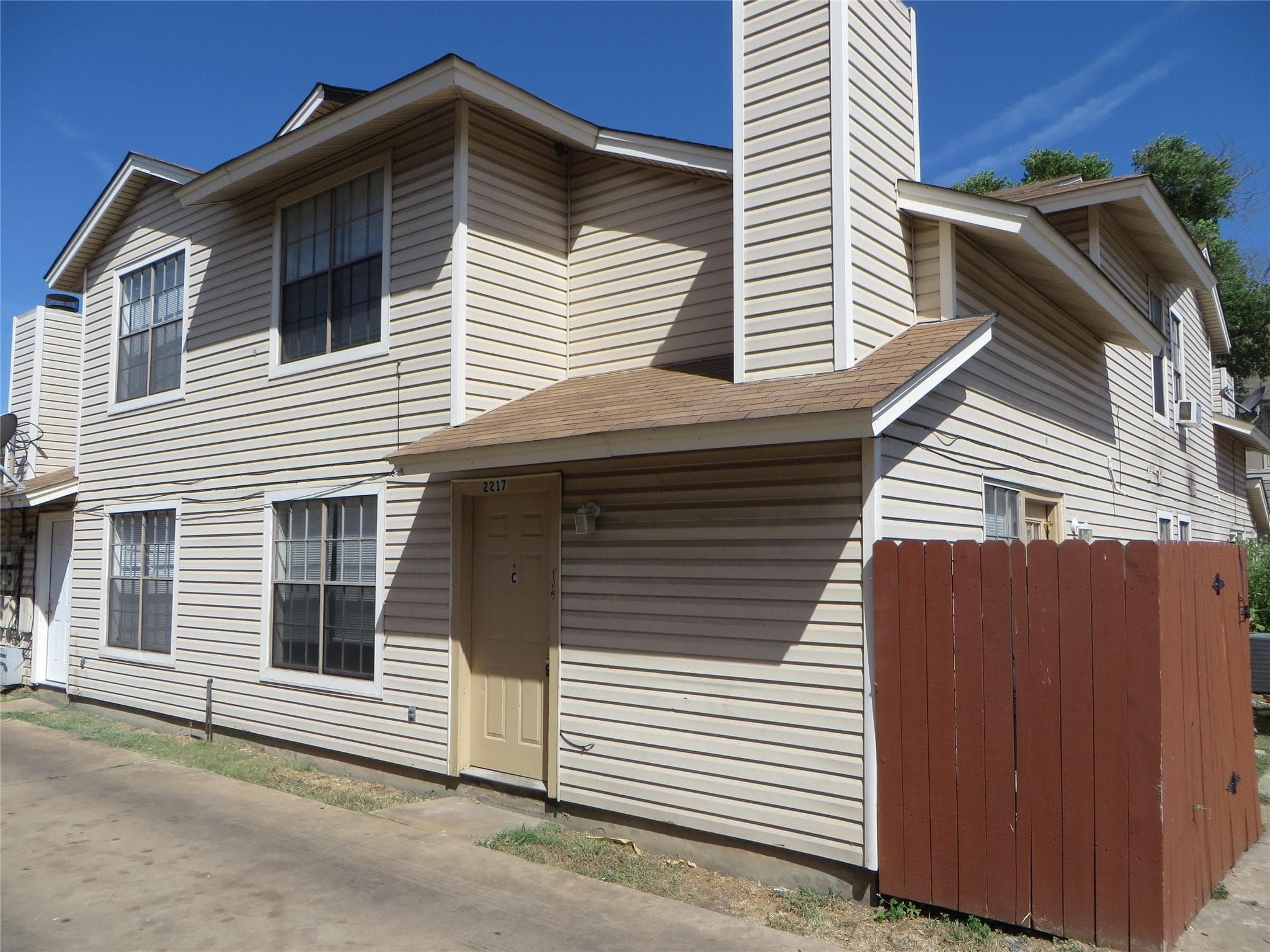 2217 Katy Ln #C