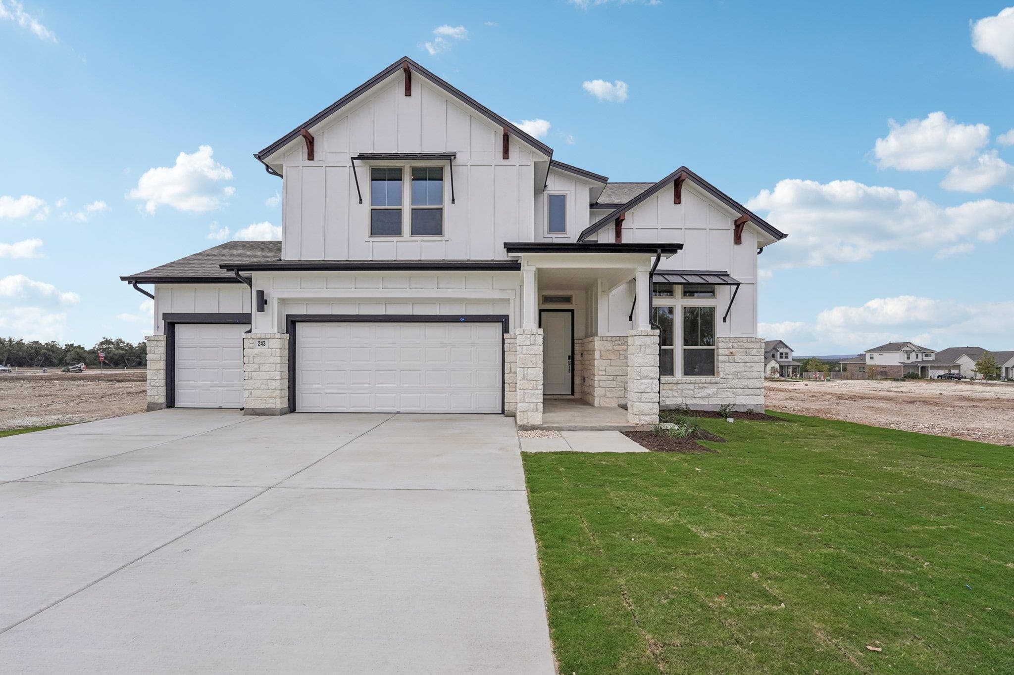 243 Tenny Ln