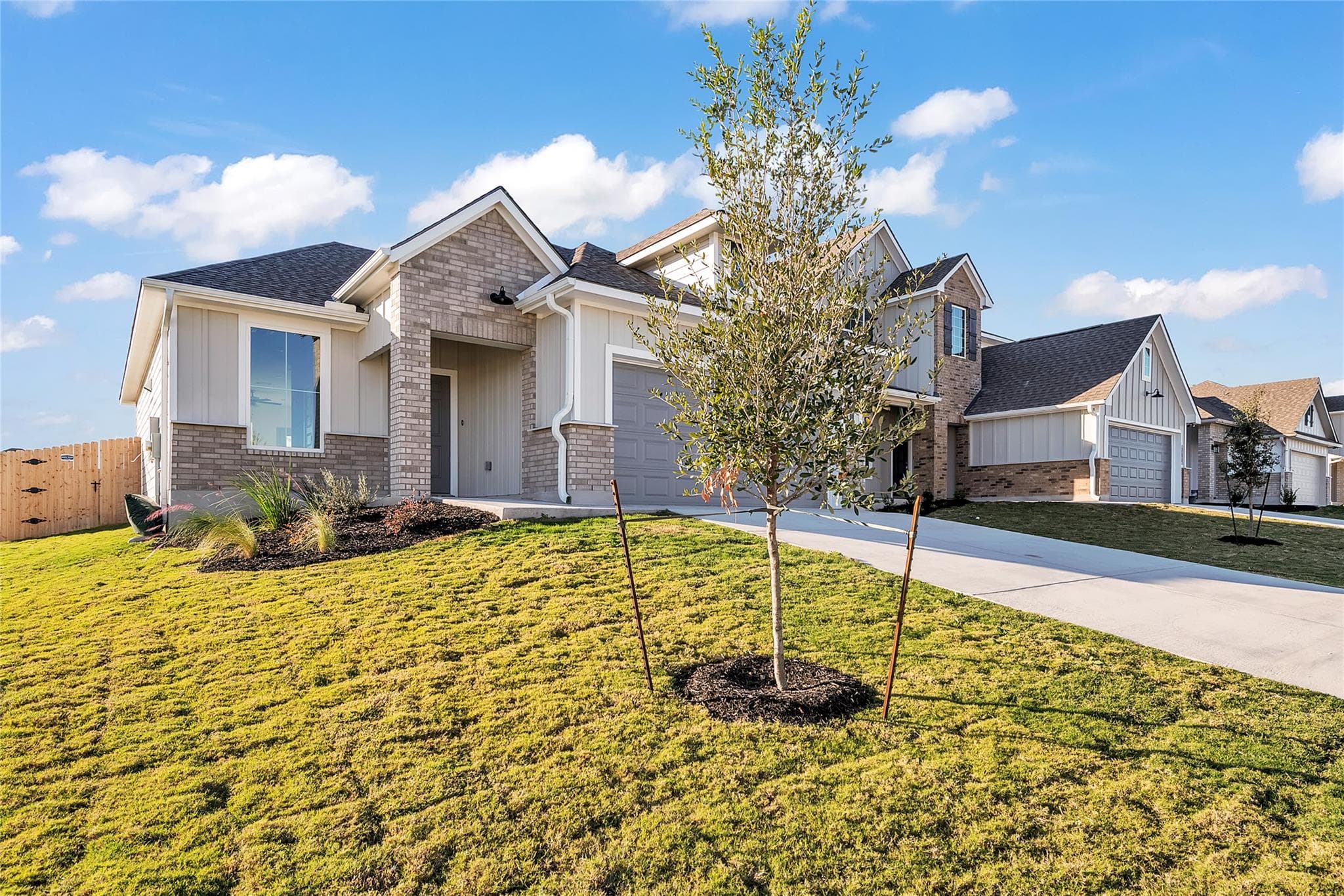 270 Boatright Blvd