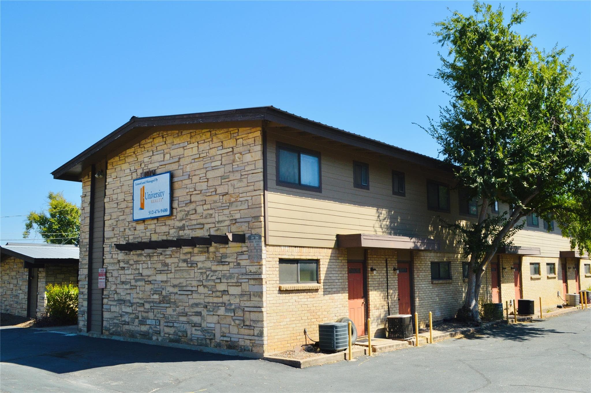 5001 Bull Creek Rd #115