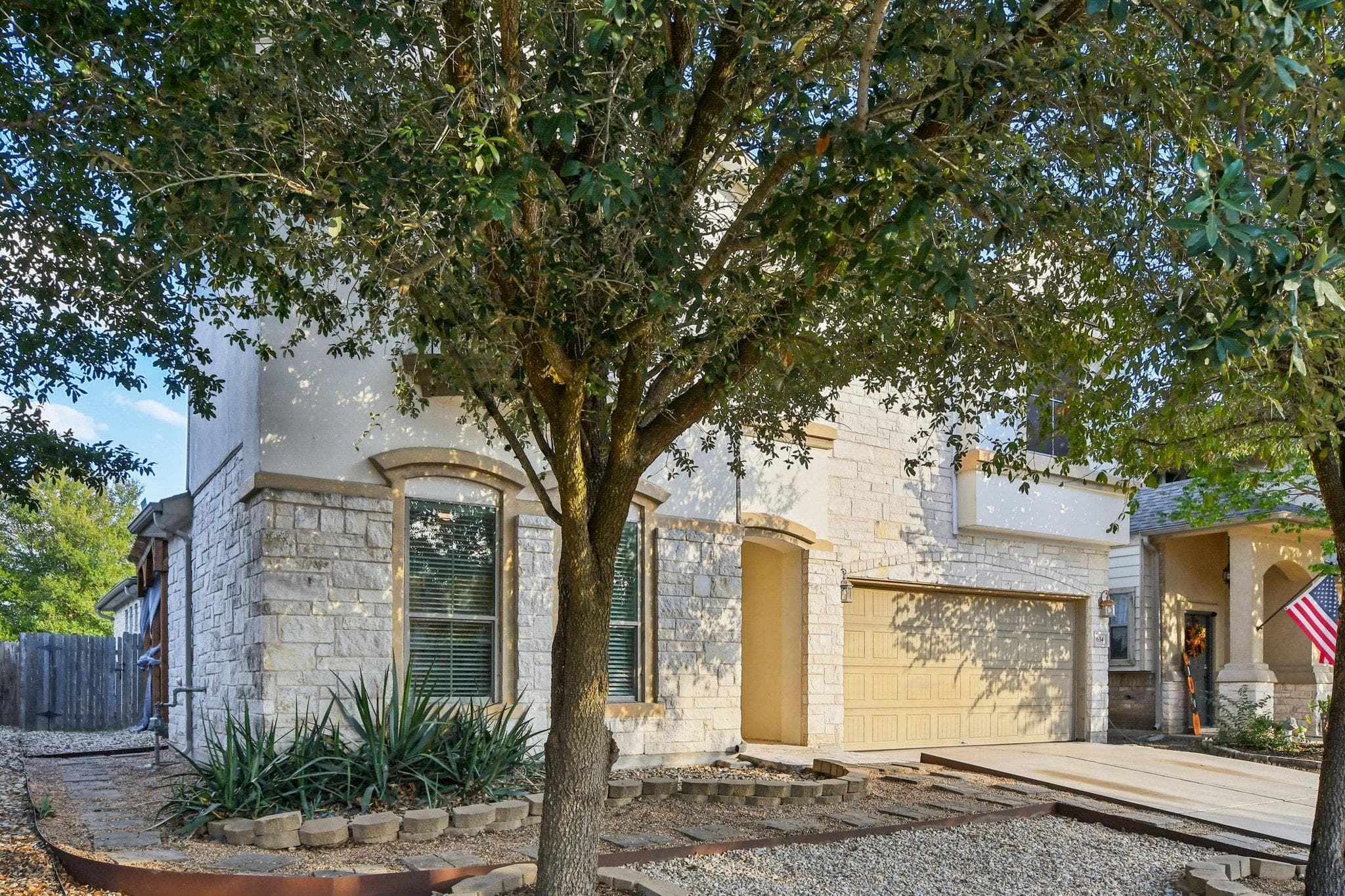 634 Irvin Dr