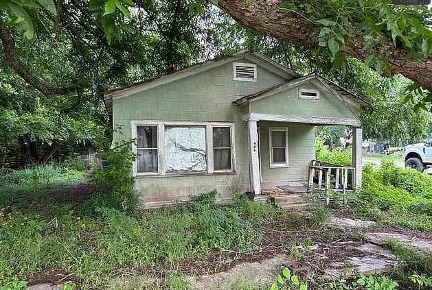 409 Lee St