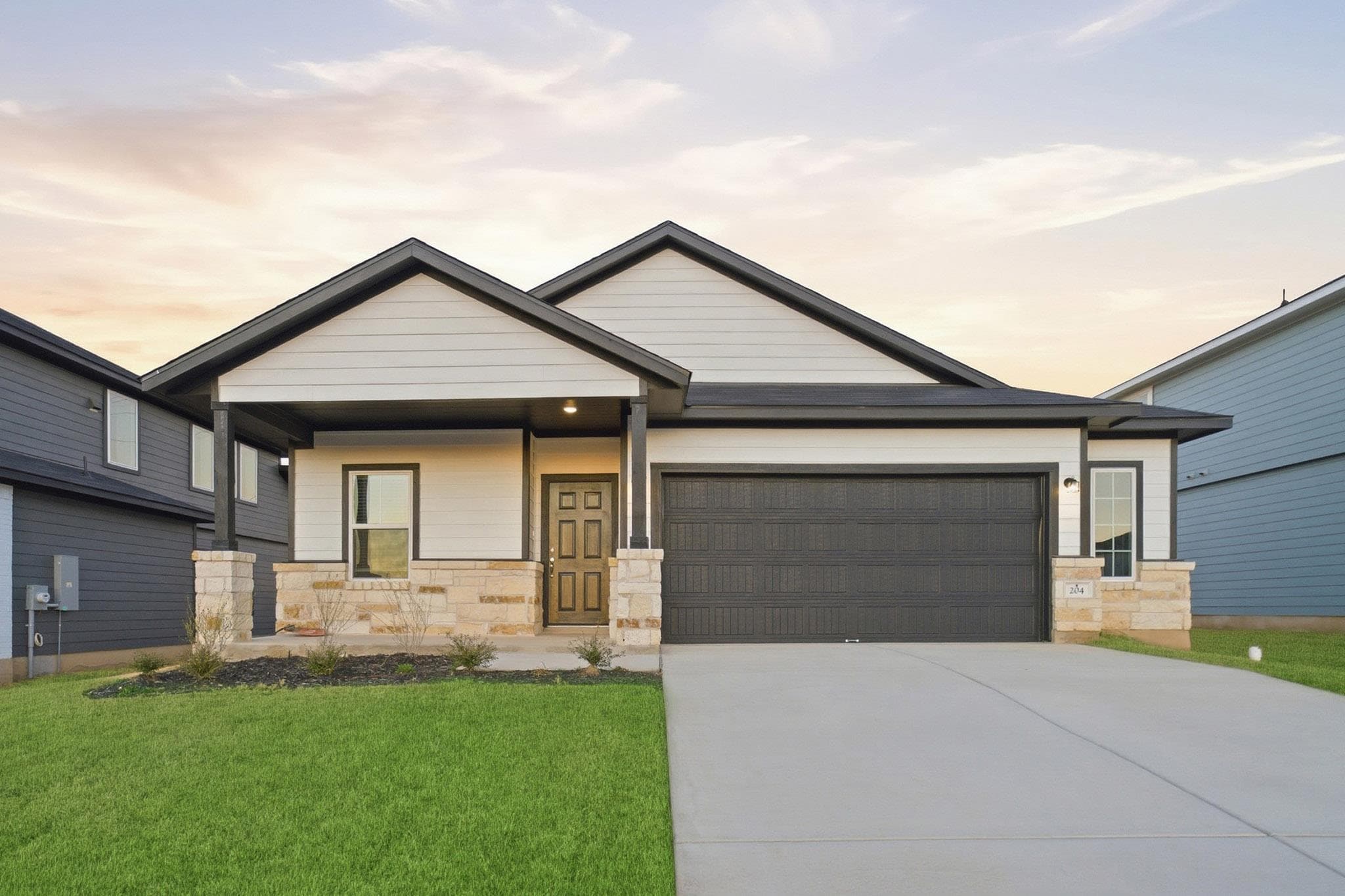 204 Quail Convey Dr