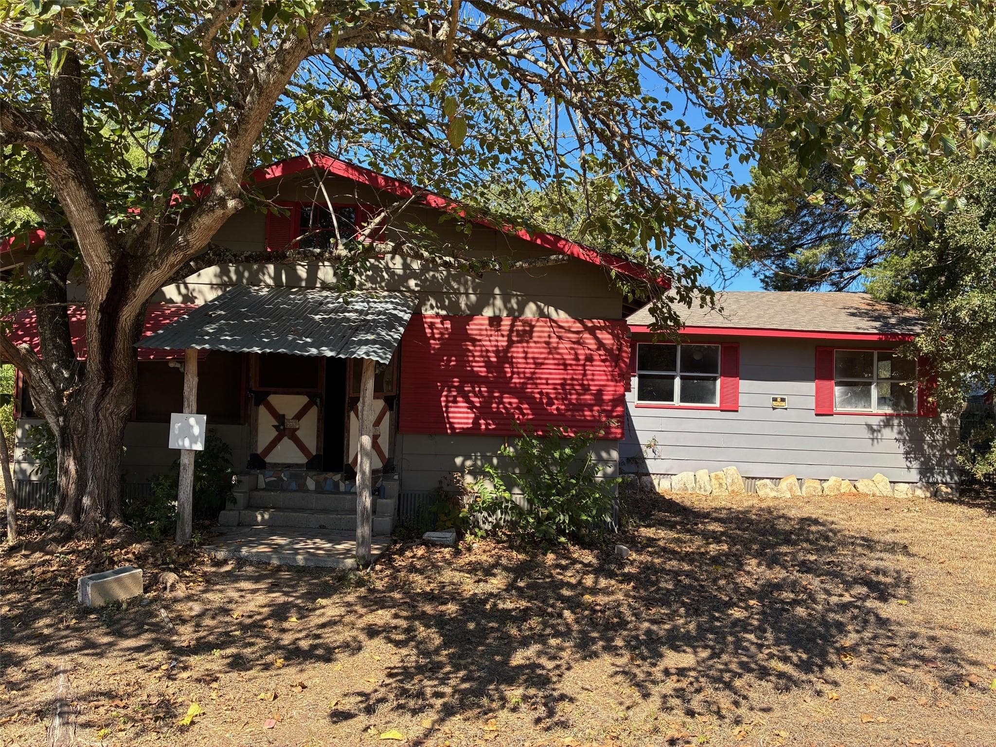 116 Flaming Oak Dr