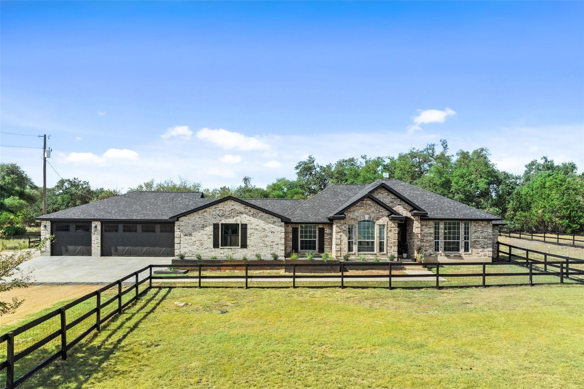 213 Beauchamp Rd