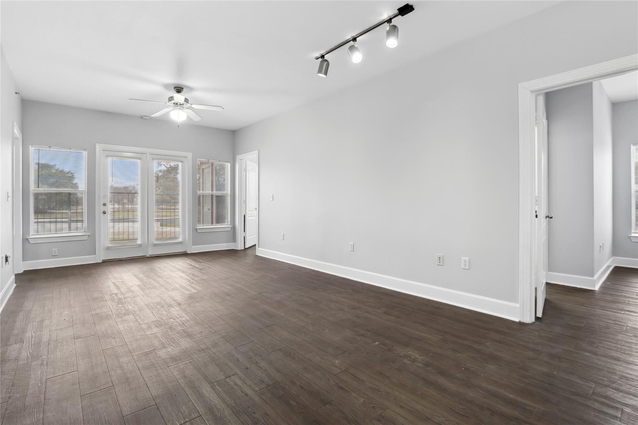 1901 Crossing Pl #3101