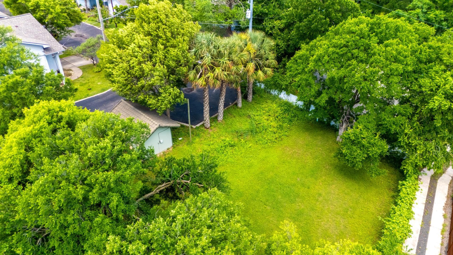7312 E Ben White Blvd #18