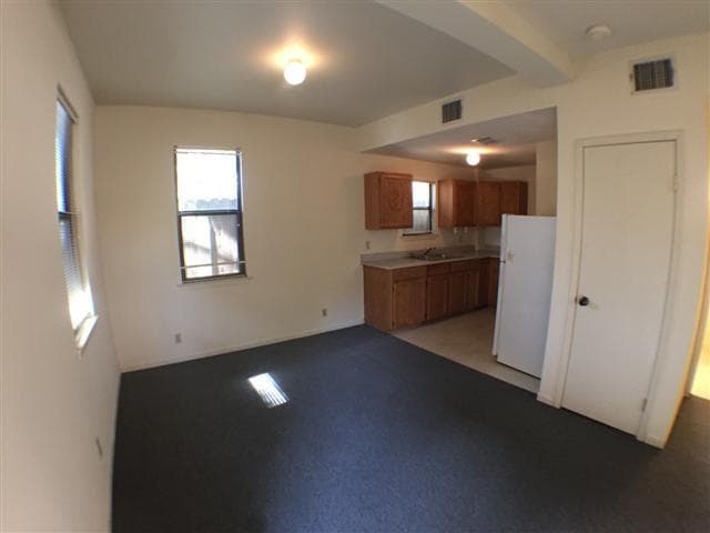 2307 Rio Grande St #E