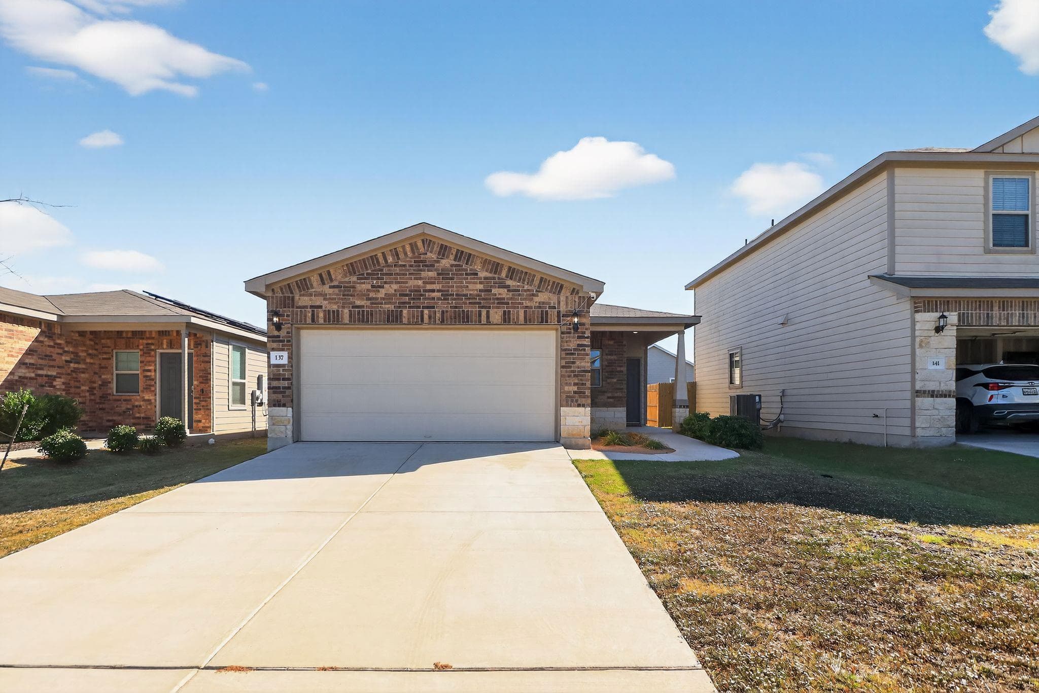 137 Miracle Dr
