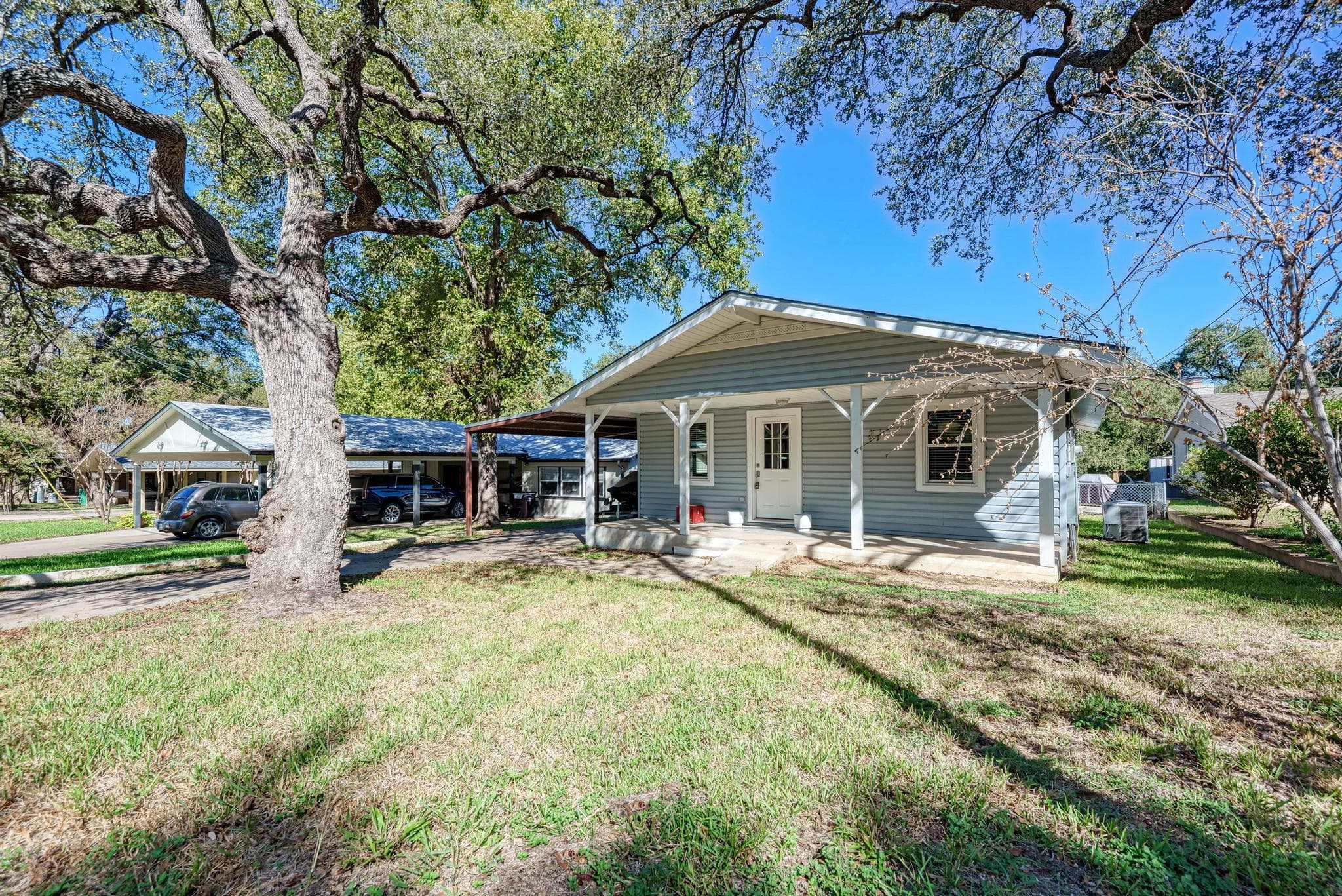 1113 County Road 132B None