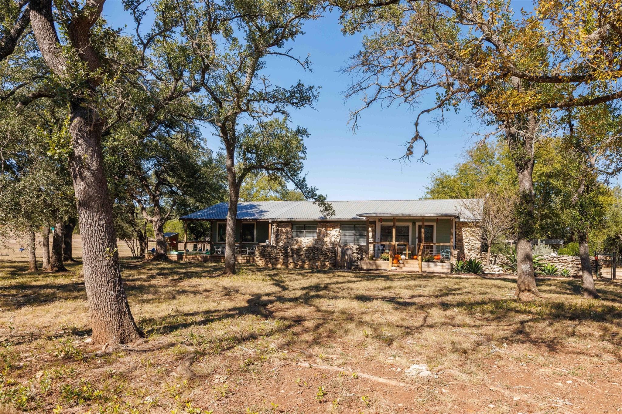 1071 Rolling Hills Dr