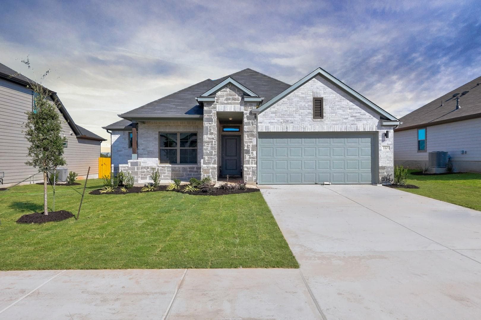 110 Divisadero Dr