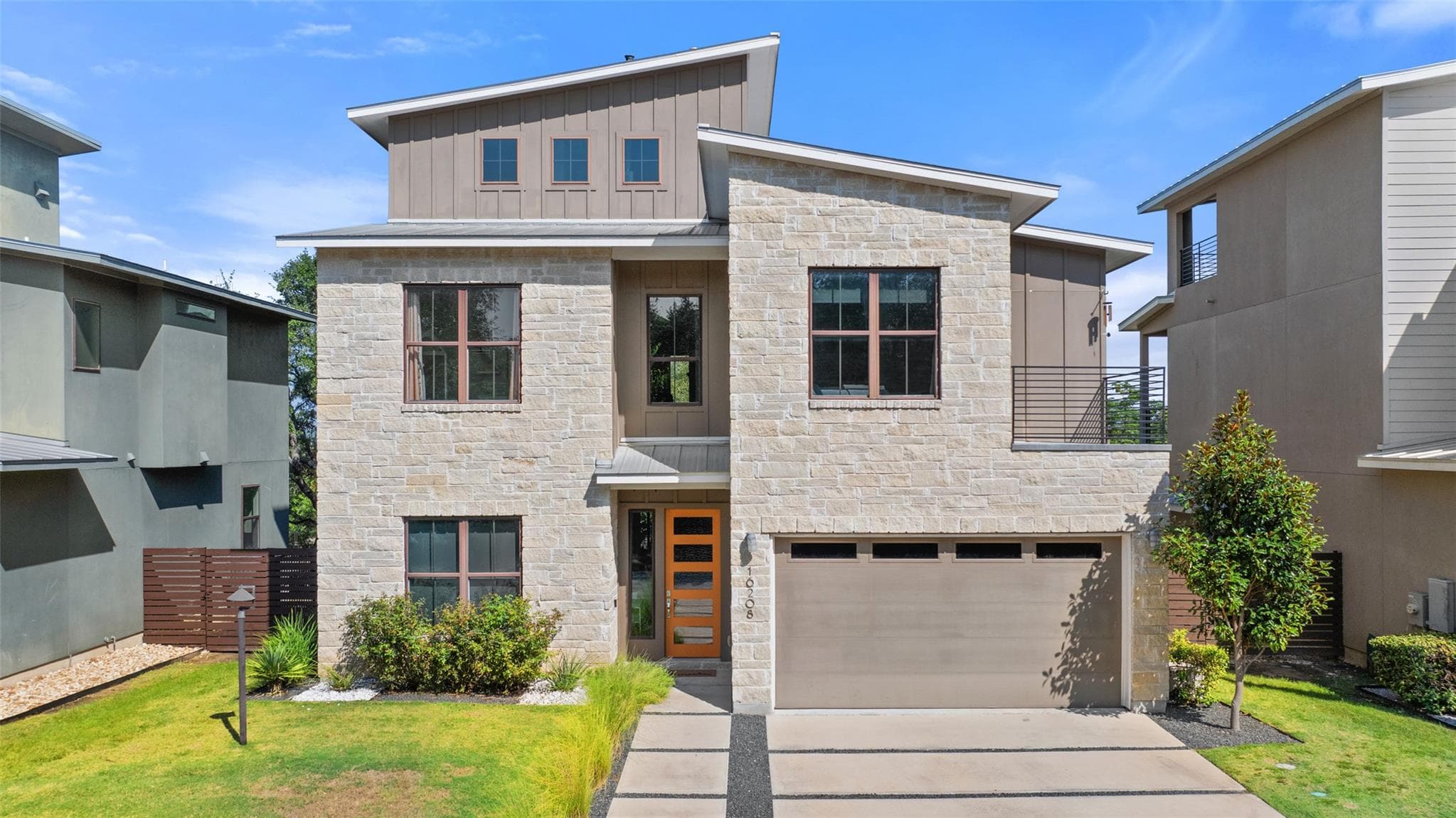 16208 Sydney Carol Ln