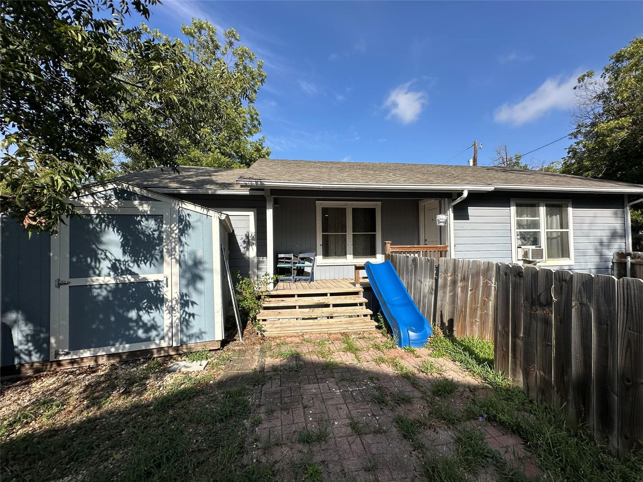 102 W Mesquite St #B