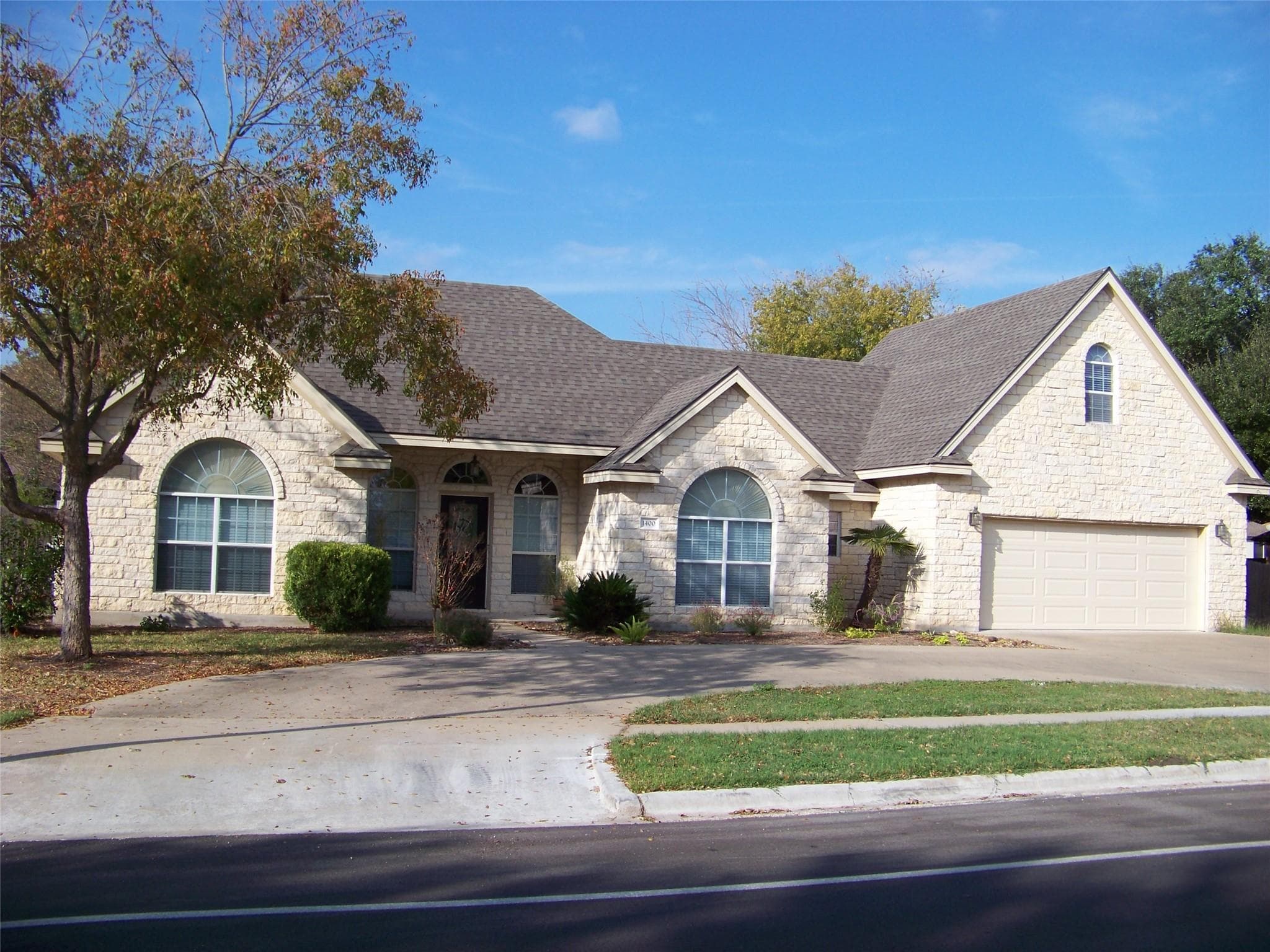 1400 T H Johnson Dr