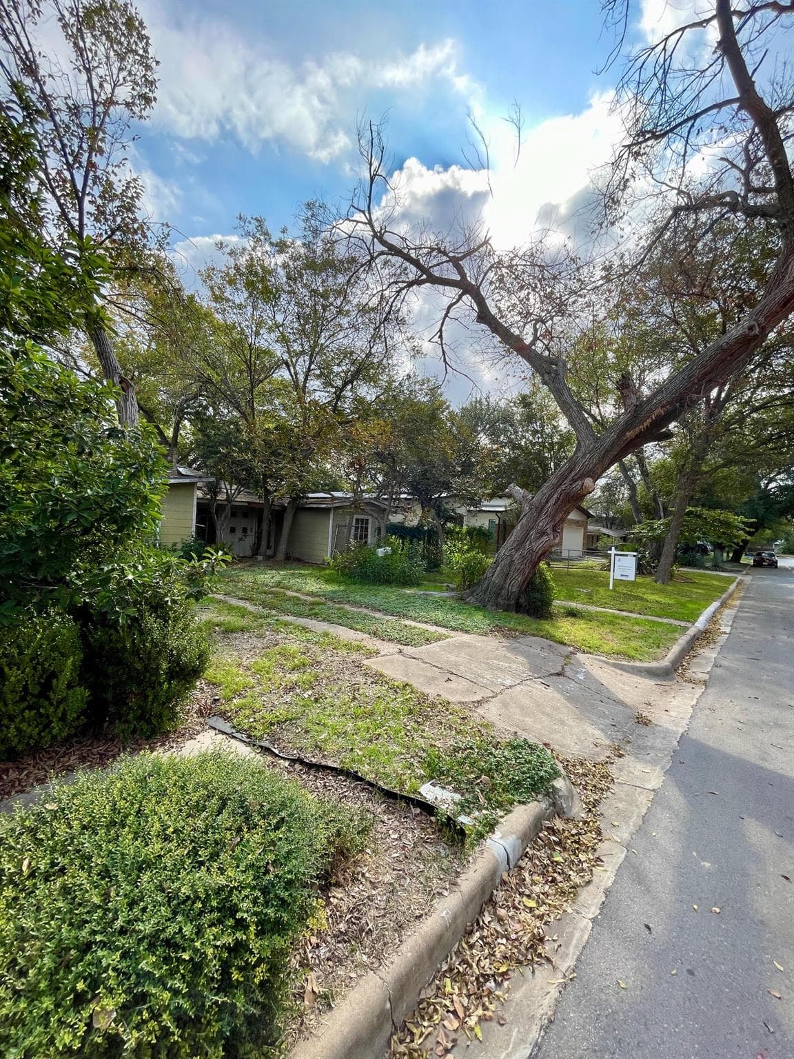 4901 W Park Dr