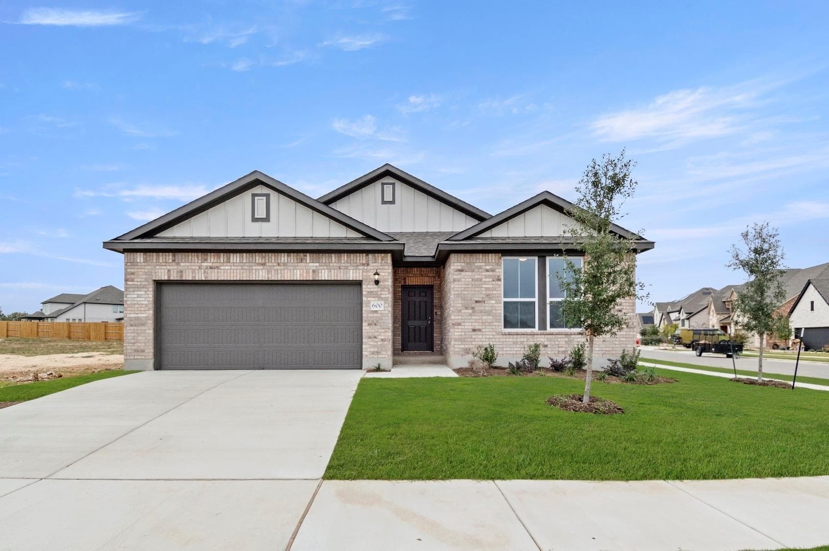 600 Hickory Bend Trl