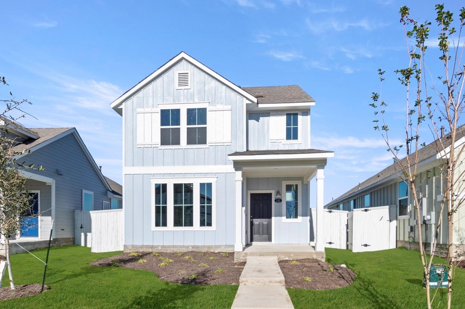 153 Daylily Dr