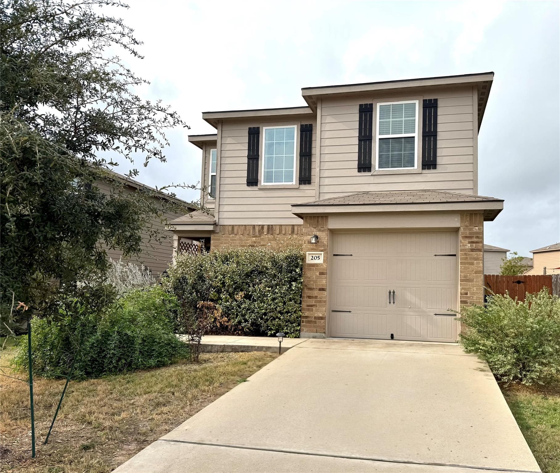 205 Denson Ln #8D