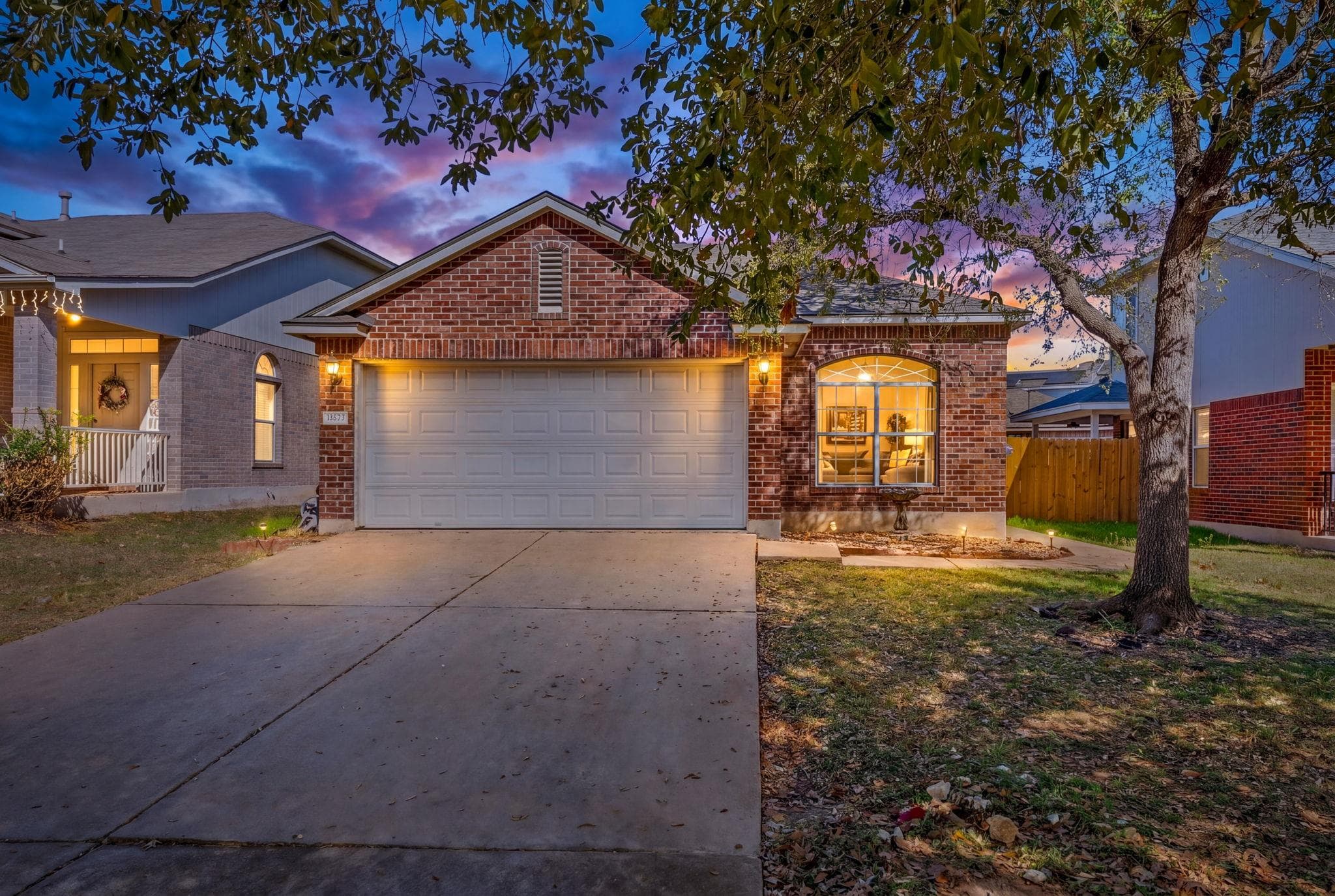 11407 Jim Thorpe Ln