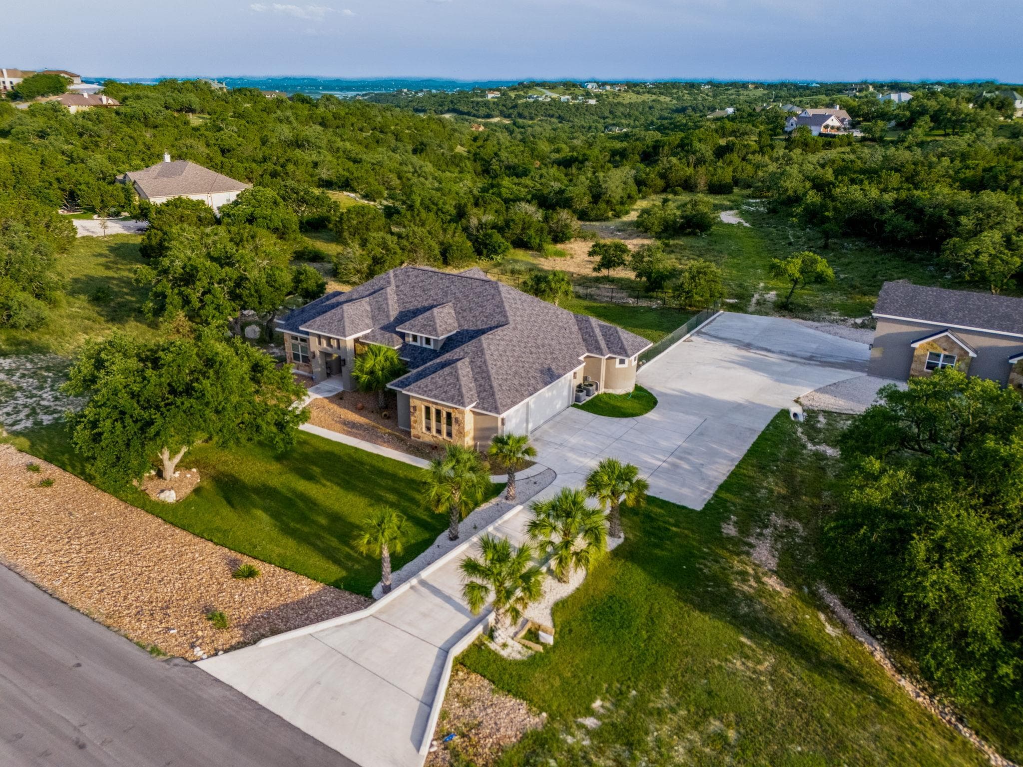346 Blackbird Dr