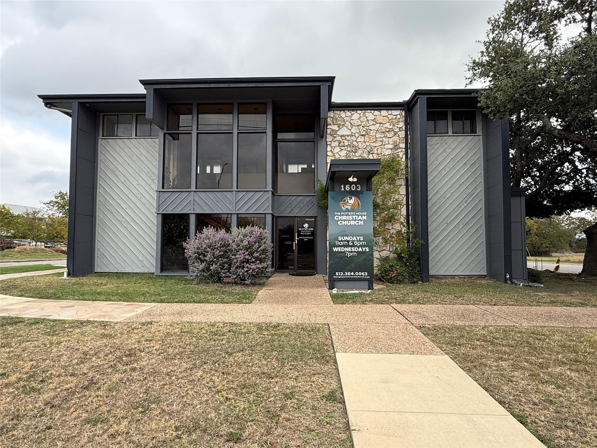 1603 Northwest Blvd