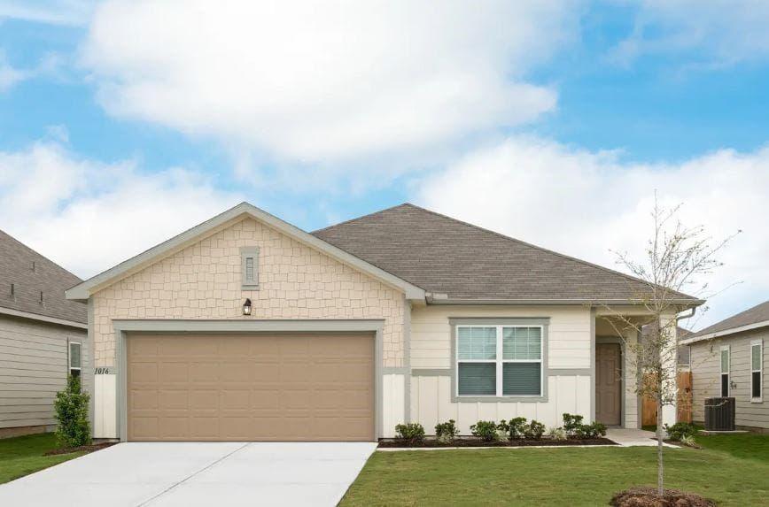 1305 Morris Loop