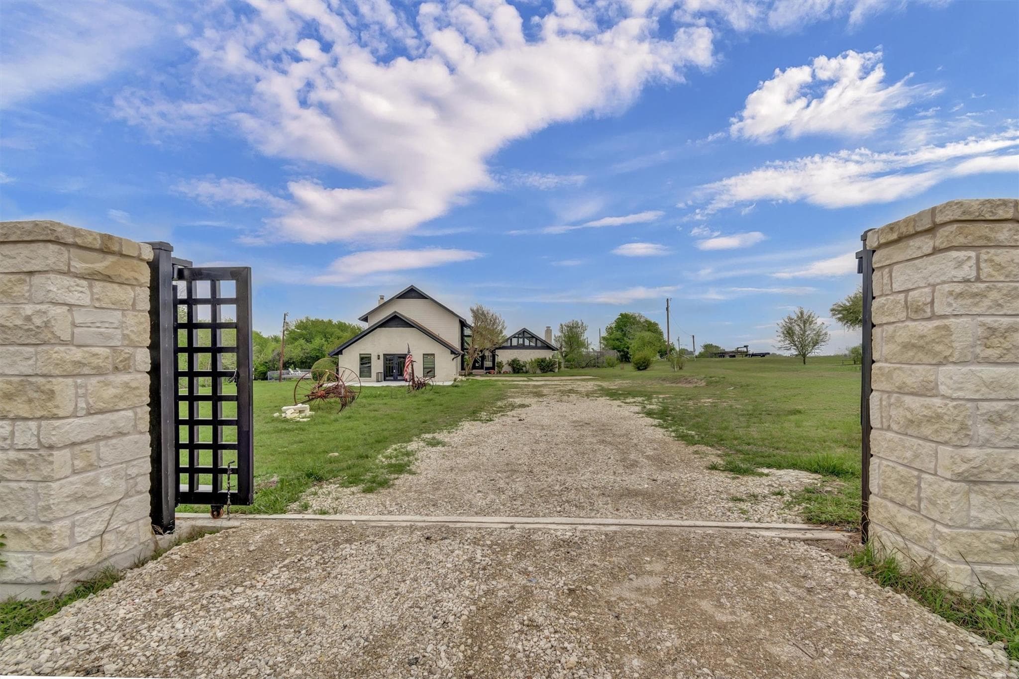 1201 County Road 138 None