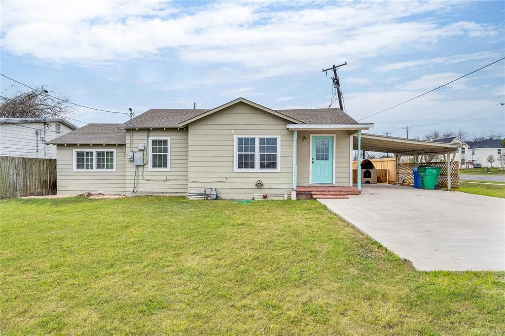 117 Travis St