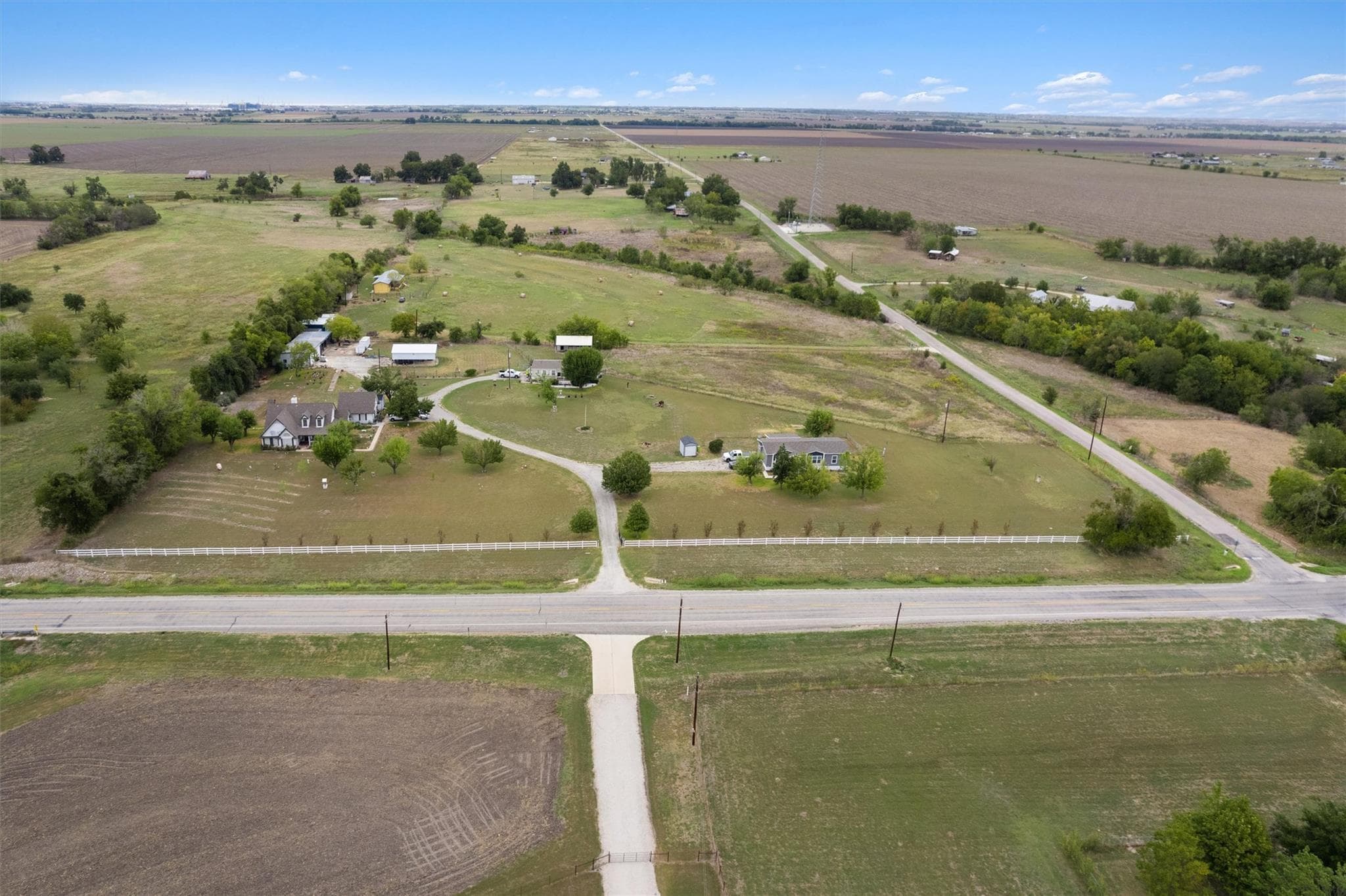 16351 Fm 1660 None