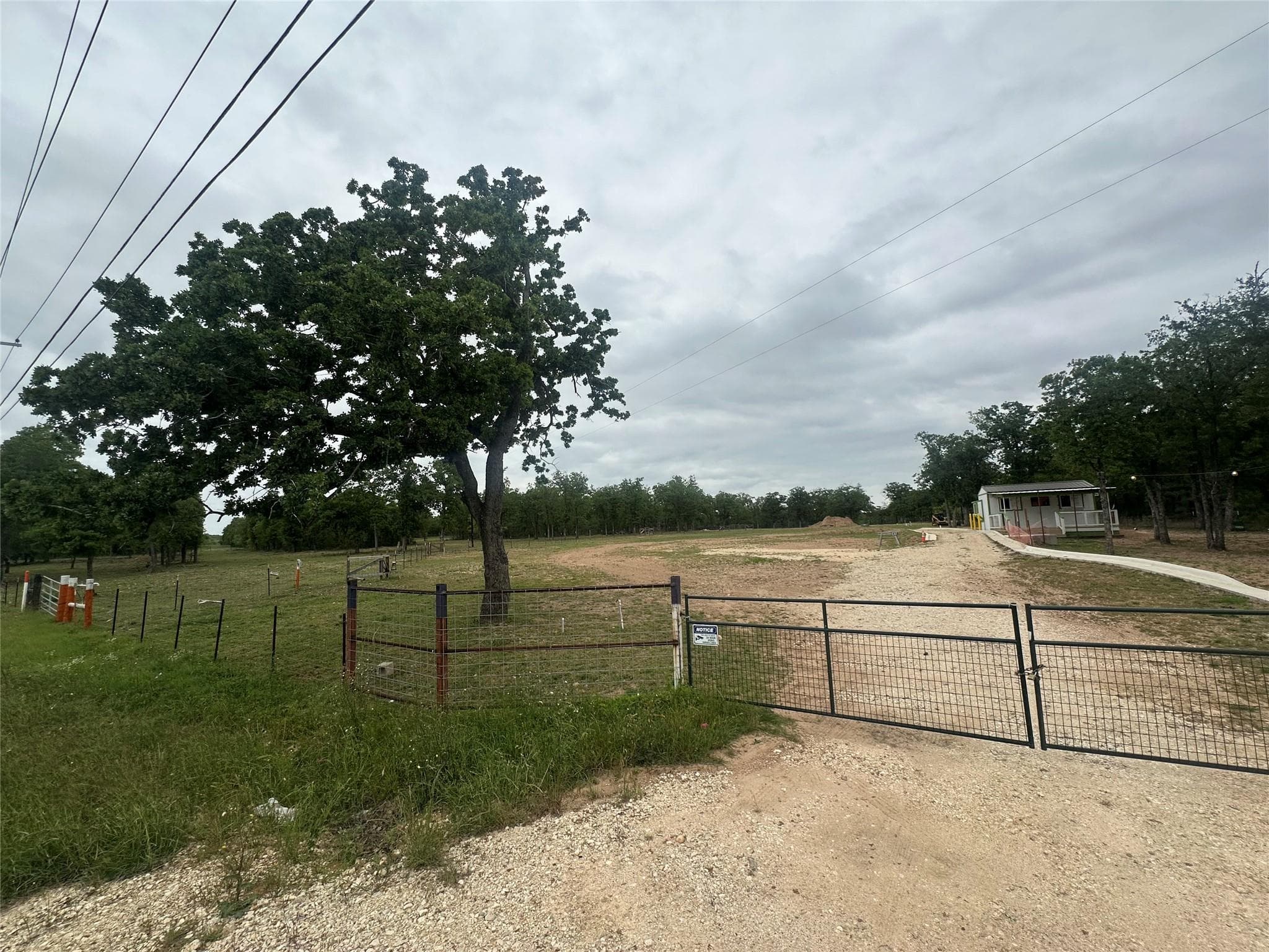 10096 S Us Highway 183 Hwy