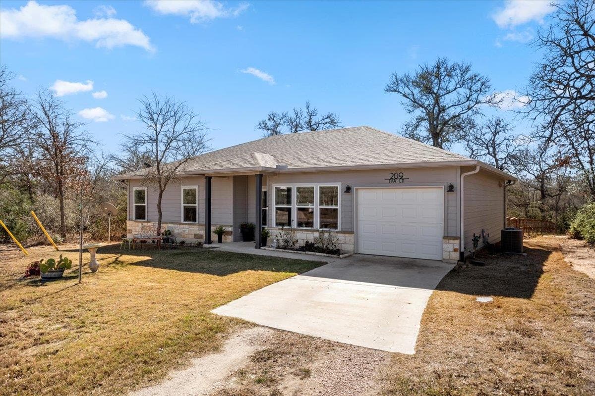 209 Iva Ln