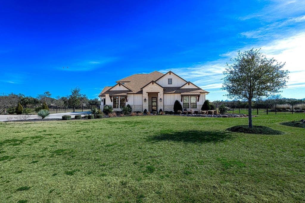 217 Northcrest Dr