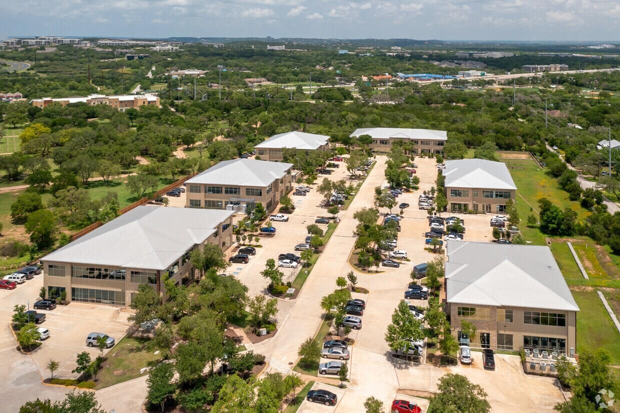 5920 W William Cannon Dr #201