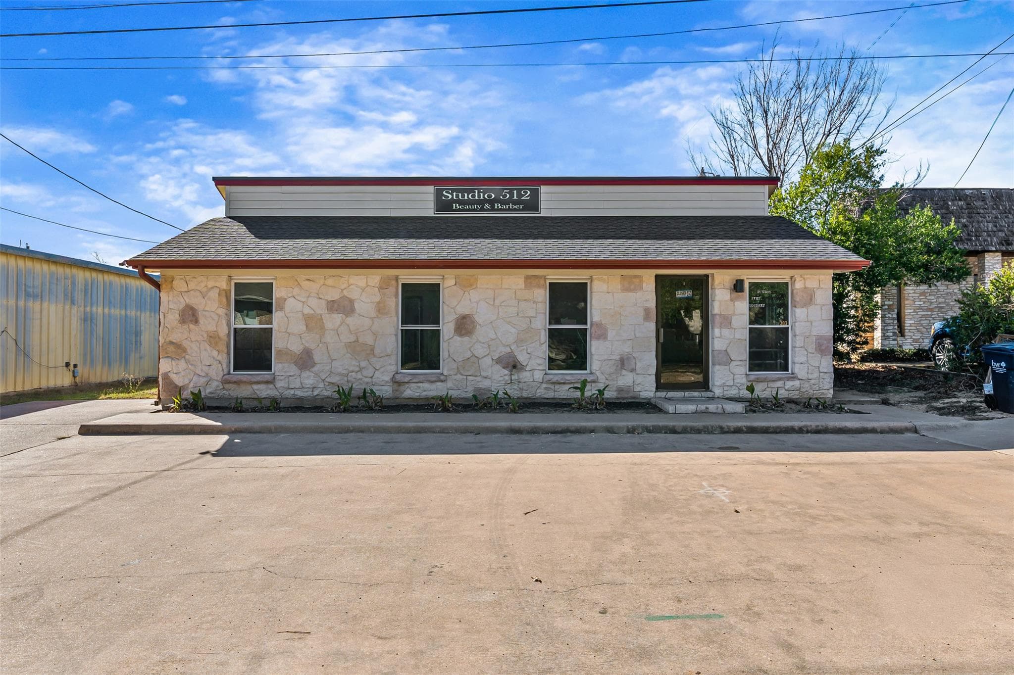 303 Childress Dr