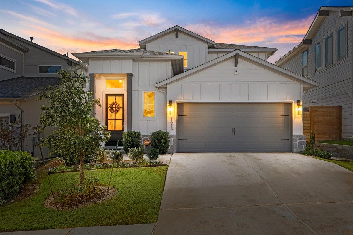 1613 Seeger Dr