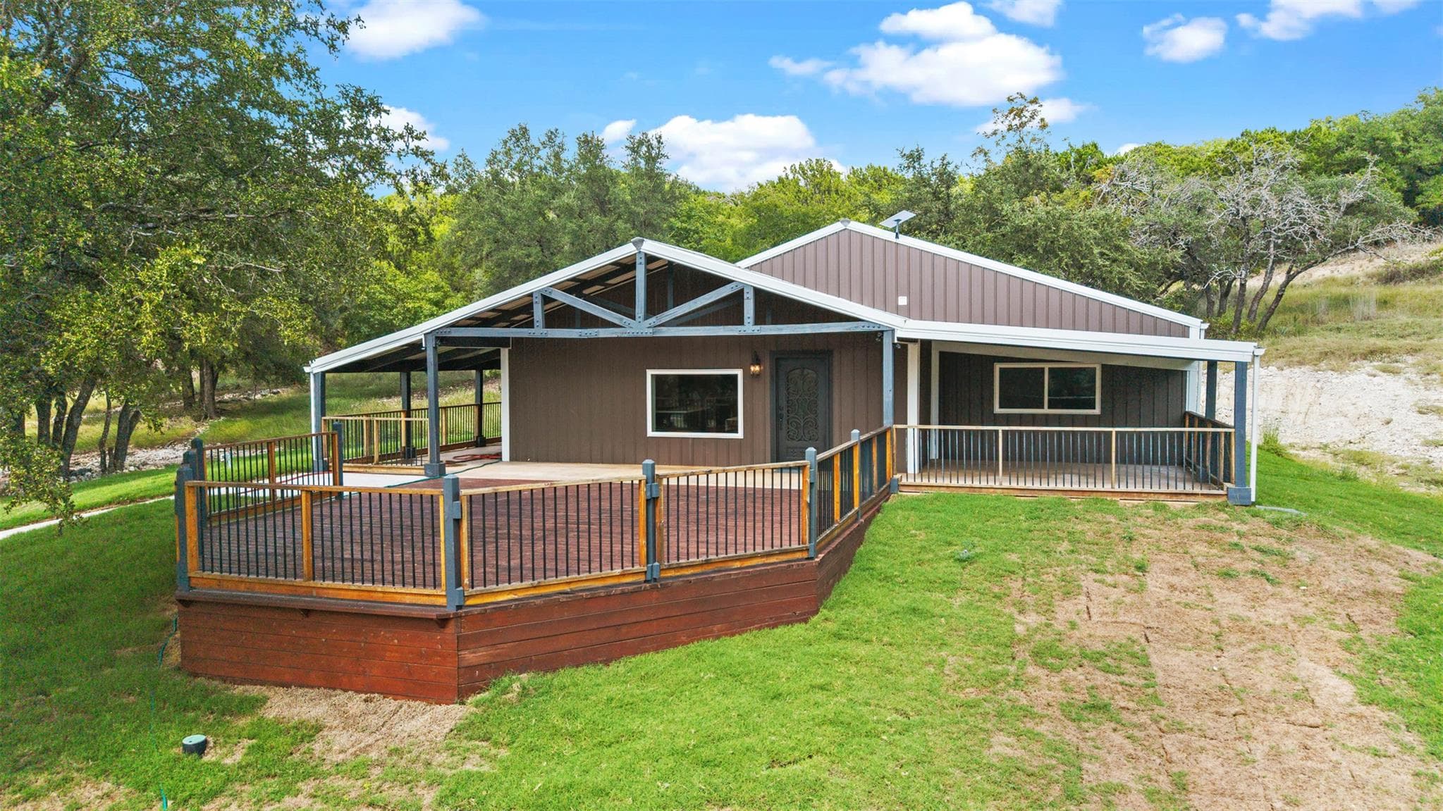 115 Spotted Fawn Dr