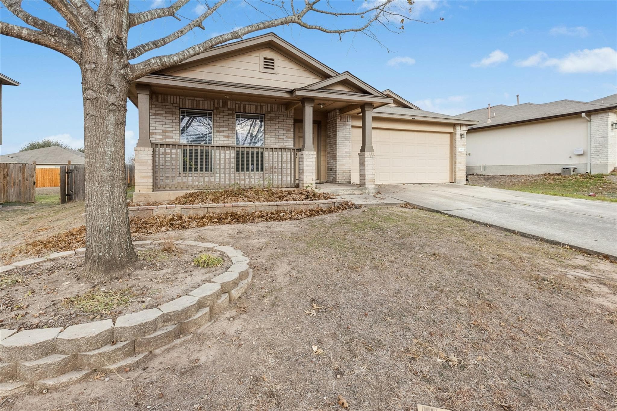 386 Paddington Dr