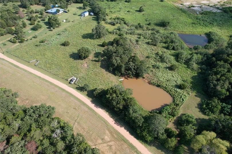 1142 Private Road 7039 None