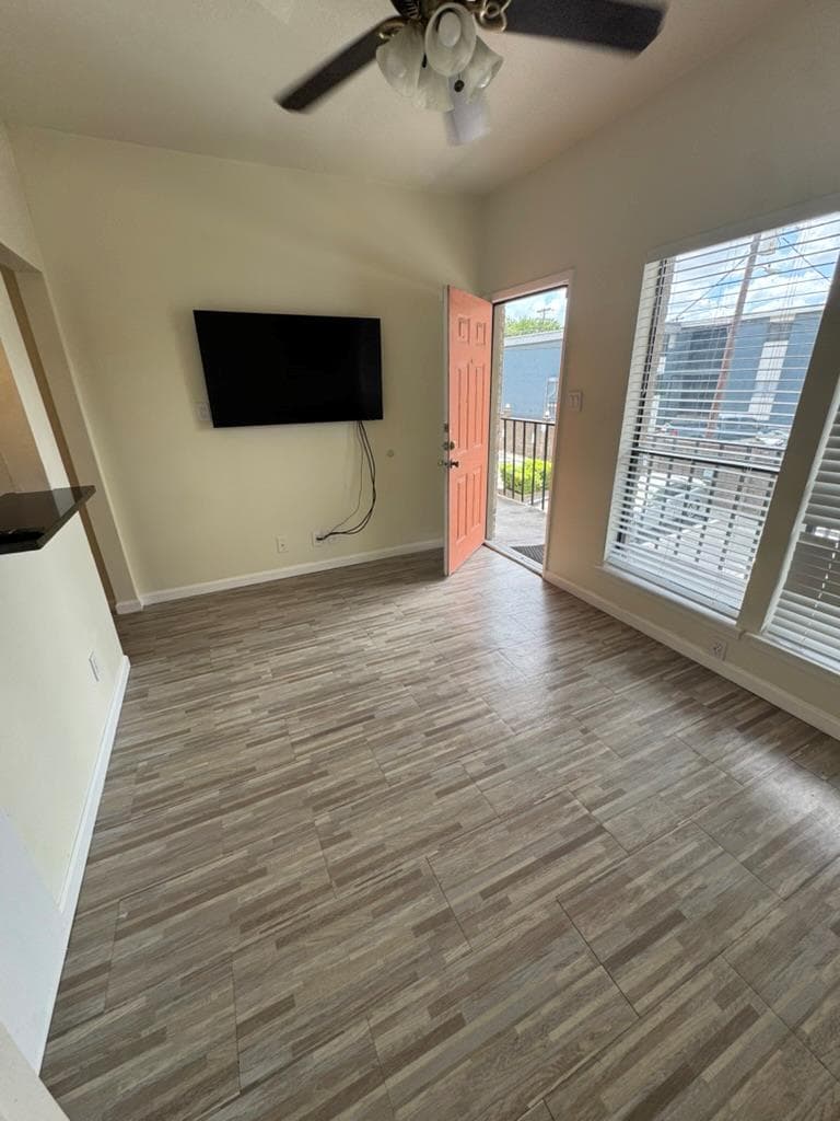 3000 Guadalupe St #214