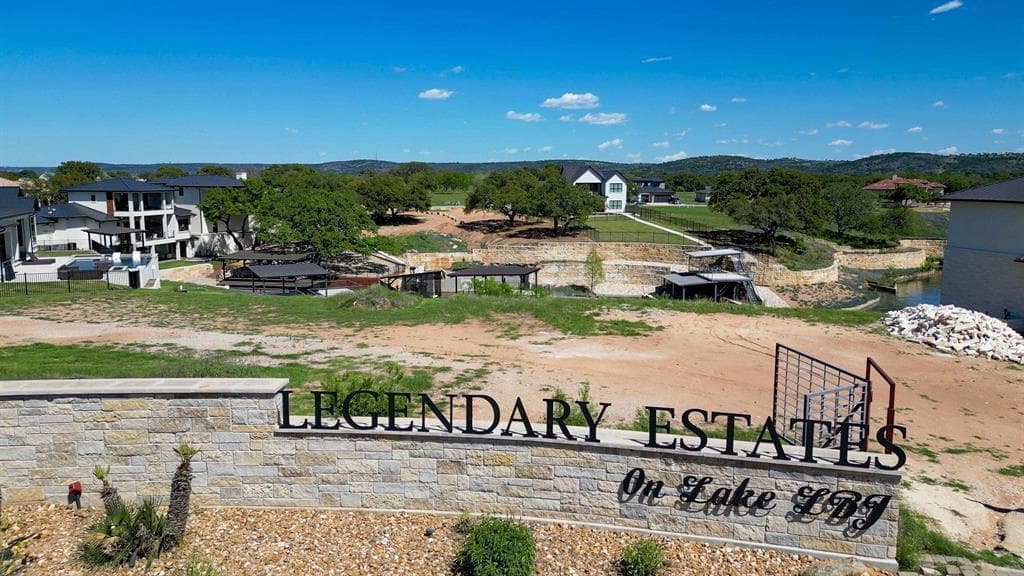 Lot 8 Legendary Estates Dr