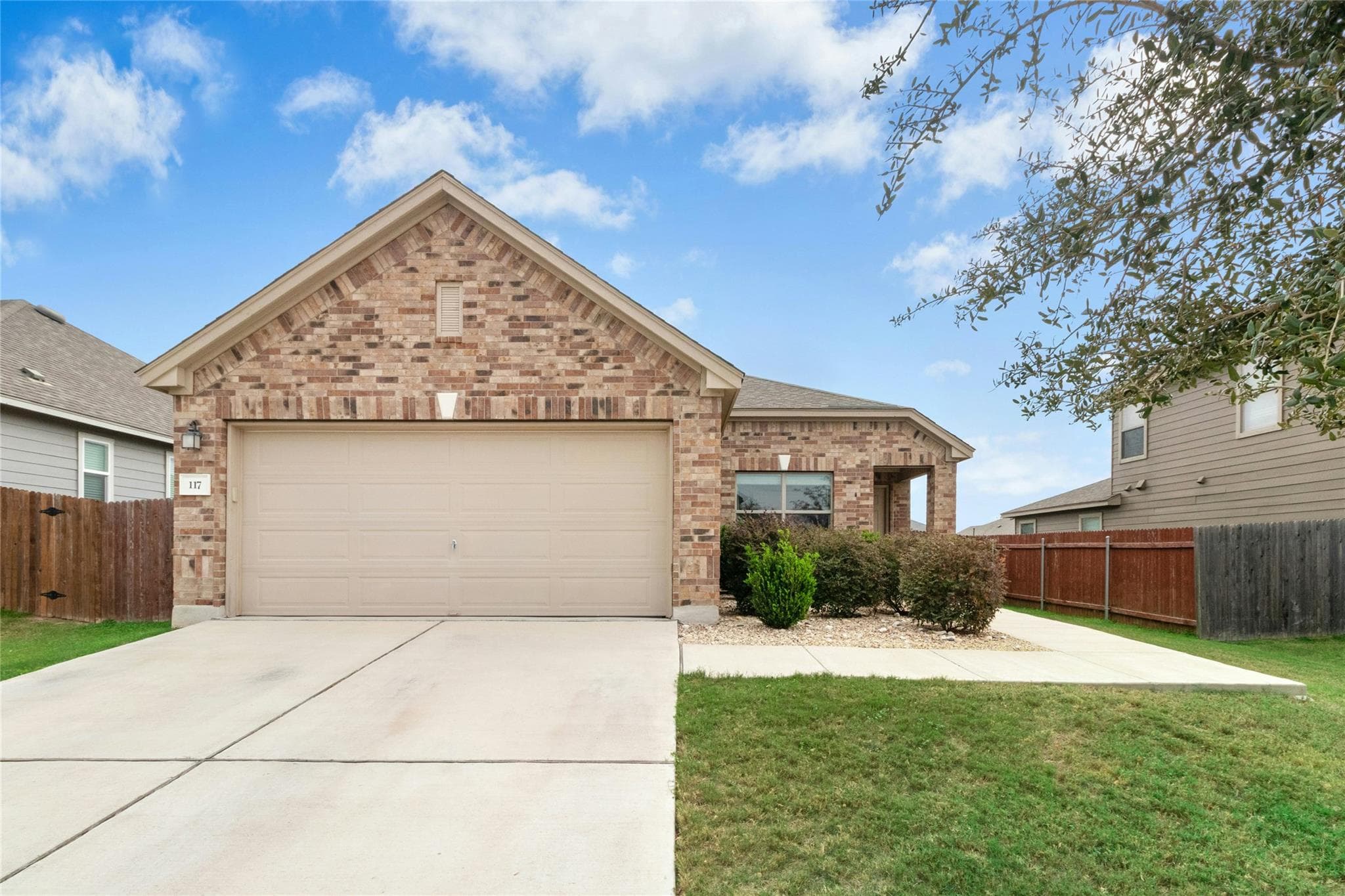 117 Schuylerville Dr