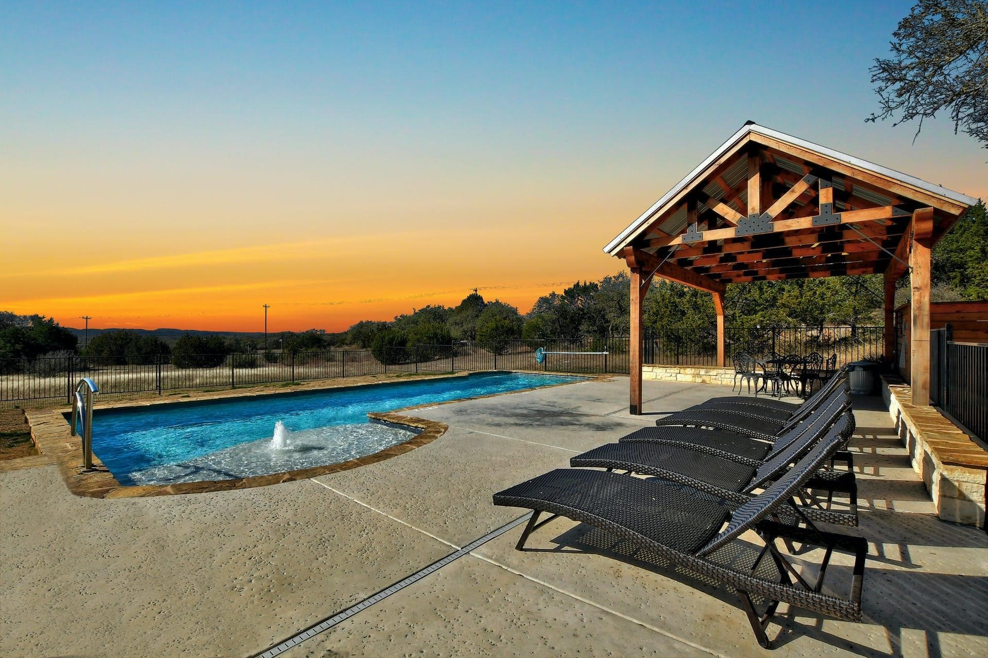 901 Thompson Ranch Rd