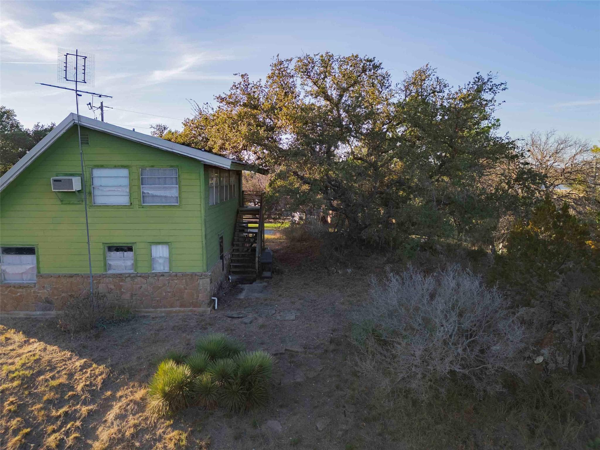 185 Roadrunner Ln