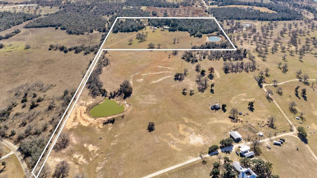 1723 County Road 305 None